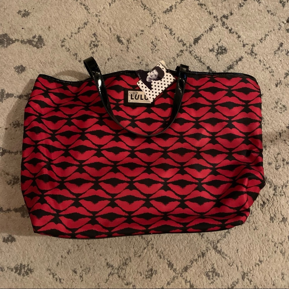 Lulu Guinness Shoulder Purse Shopper Tote Black/ Red Lips Kisses Kiss Coin Purse